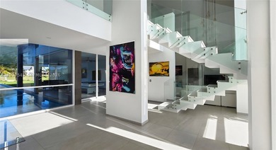 Exclusive villa located in the prestigious community of Las - photo 9