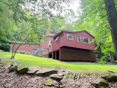 Lake Home Sale Pending in Uhrichsville, Ohio