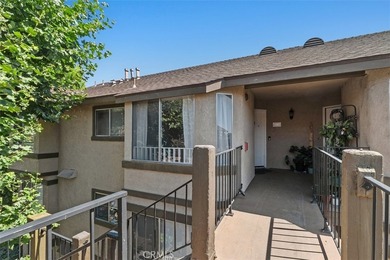 Welcome to this beautiful two-bedroom, two-bathroom home nestled - photo 29