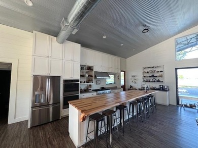 Escape to your own private paradise just outside of Ellisville - photo 6