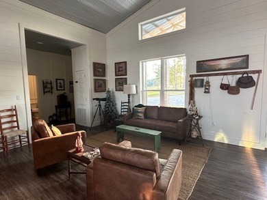 Escape to your own private paradise just outside of Ellisville - photo 10