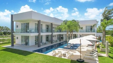 5 bedroom luxury villa with studio in Cap Cana Exclusive - photo 1