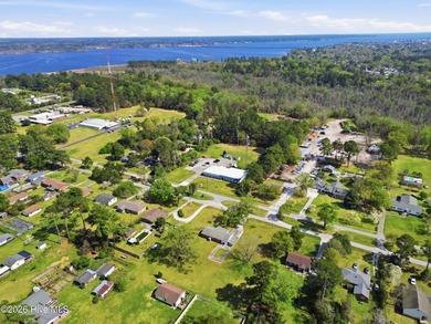 Situated on a rare full acre with no HOA, this cute brick home - photo 27