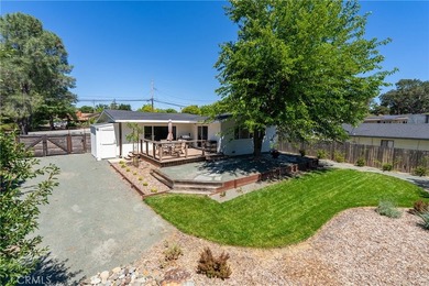 Welcome to 9606 Atascadero Avenue, a beautiful single-level - photo 28