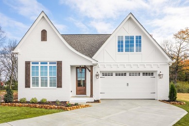 Welcome to the Oxford by GreenTech Homes, where timeless design - photo 1