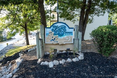 This inviting 3-bed, 2-bath main-level condo sits in The Ledges - photo 35