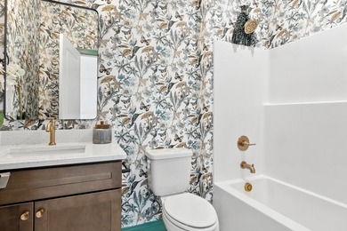 Welcome to the Oxford by GreenTech Homes, where timeless design - photo 7