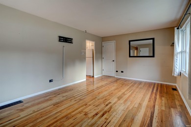 Welcome home! This 3-bedroom, 2-bath gem in Newburgh offers - photo 5