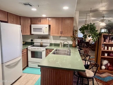 Impressive Lake View and Sunsets from this Condo Live the Lake