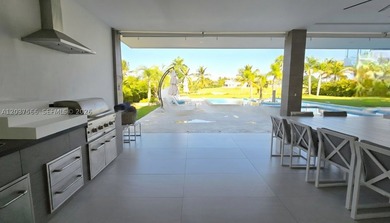 Luxury villa with ocean and golf views in Cap Cana Spectacular - photo 4