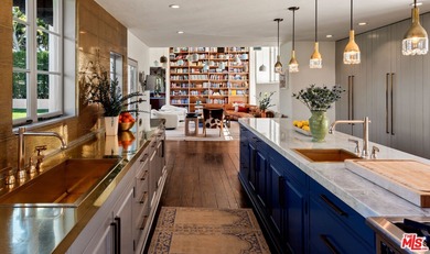Introducing the Howard Hughes Estate, an iconic Spanish Revival - photo 15