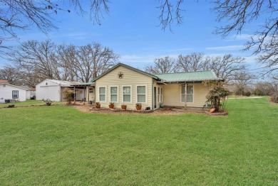 Lake Home For Sale in Quinlan, Texas