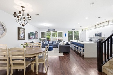 Beautifully updated newer-construction townhome in the - photo 5