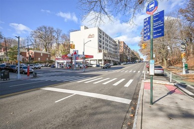 Welcome to your perfect urban retreat in North Riverdale! This - photo 26