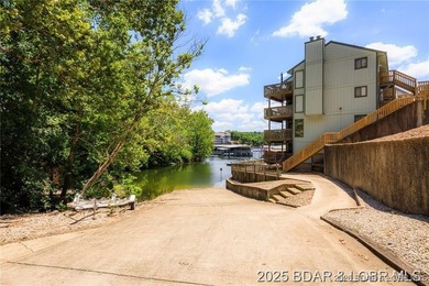 Welcome to Southwood Shores at Lake of the Ozarks! This - photo 41