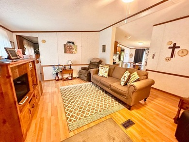 Don't miss this great opportunity! This 1999 double-wide offers - photo 10