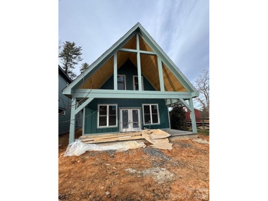 Highland Lake  Home Active Under Contract in Flat Rock North Carolina