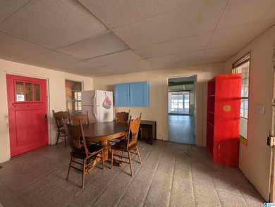 Deeded Waterfront Home - 1 bedroom 1.5 baths. 50 feet of - photo 5