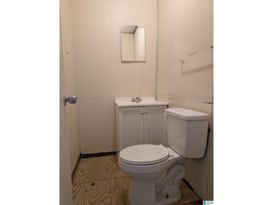 Deeded Waterfront Home - 1 bedroom 1.5 baths. 50 feet of - photo 10