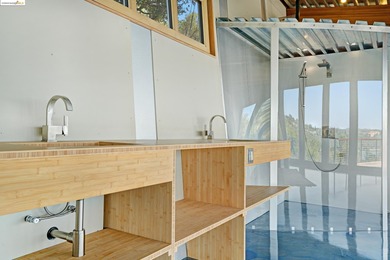 The Shipwreck House: inspired by the serpentine profiles found - photo 29