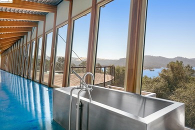 The Shipwreck House: inspired by the serpentine profiles found - photo 30
