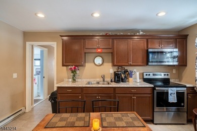 Welcome home to this move-in ready 3-bedroom ranch, perfectly - photo 8