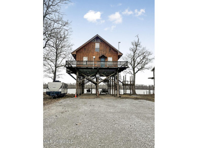Welcome to lake life at 2067 Pecan Grove Road in Woodville - photo 9