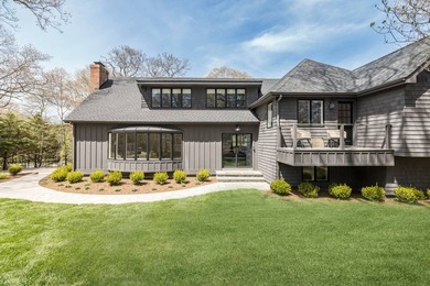 Set on a quiet stretch of White Oak Lane, this beautifully - photo 2