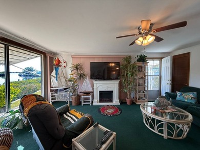 Riverfront Living at Its Finest - Panoramic Manatee River Views - photo 11