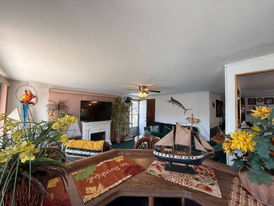 Riverfront Living at Its Finest - Panoramic Manatee River Views - photo 12