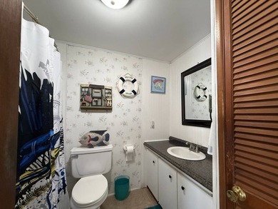 Riverfront Living at Its Finest - Panoramic Manatee River Views - photo 21