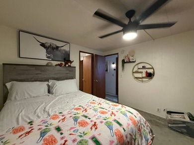 Riverfront Living at Its Finest - Panoramic Manatee River Views - photo 27