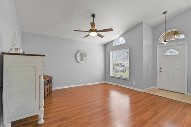 Welcome to North Palm Beach Heights in Jupiter, No HOA! This - photo 5