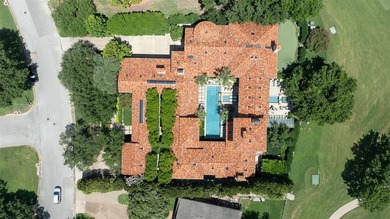 A superlative statement in design and execution, this - photo 5