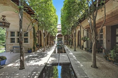 A superlative statement in design and execution, this - photo 8