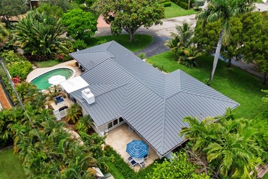 Lake Lettuce Home For Sale in Pompano Beach Florida