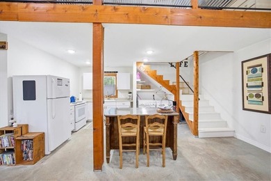 Charming 1 bed, 1 bath home with loft-style bedroom in the gated - photo 13
