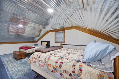 Charming 1 bed, 1 bath home with loft-style bedroom in the gated - photo 19