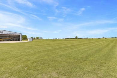 Discover a slice of serene countryside living with this - photo 28