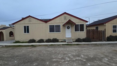 This property is a unique investment opportunity in the heart of - photo 2