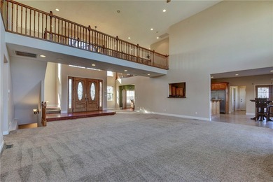 Spectacular 310-acre estate 8 minutes north of Branson West - photo 8