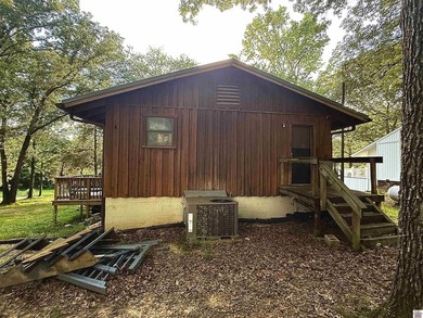 Enjoy the best of lake living at 132 Mermie Road in Hardin, KY! - photo 9