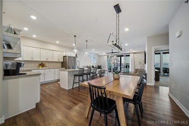 BIRDS EYE VIEW OF SHOOTOUT! Rare and spectacular TOP FLOOR