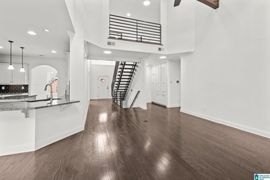 This extraordinary home blends luxury, functionality and - photo 15