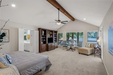 Stunning LAKEFRONT 4BD-3.5BA home privately nestled on a - photo 17