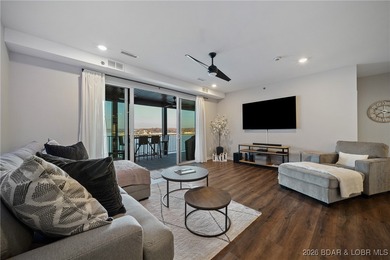 BIRDS EYE VIEW OF SHOOTOUT! Rare and spectacular TOP FLOOR