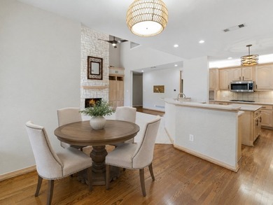 Nestled on a quiet cul-de-sac in the highly sought after - photo 18