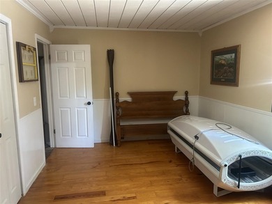 Discover this move-in-ready 3-bedroom, 2-bathroom single-family - photo 18