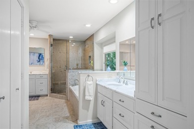 Stunning LAKEFRONT 4BD-3.5BA home privately nestled on a - photo 19