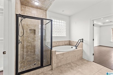 This extraordinary home blends luxury, functionality and - photo 20
